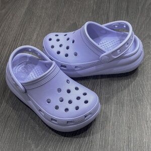 LIKE NEW Crocs Cutie Platform Clogs, Moon Jelly, 11 US Unisex Little Kid
